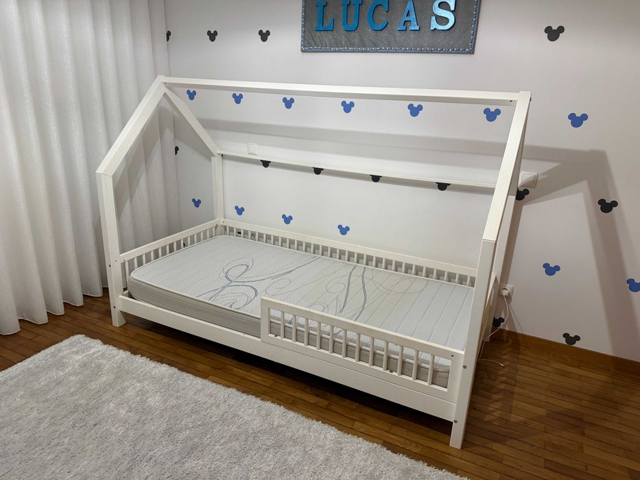 Cama Montessori com colchão