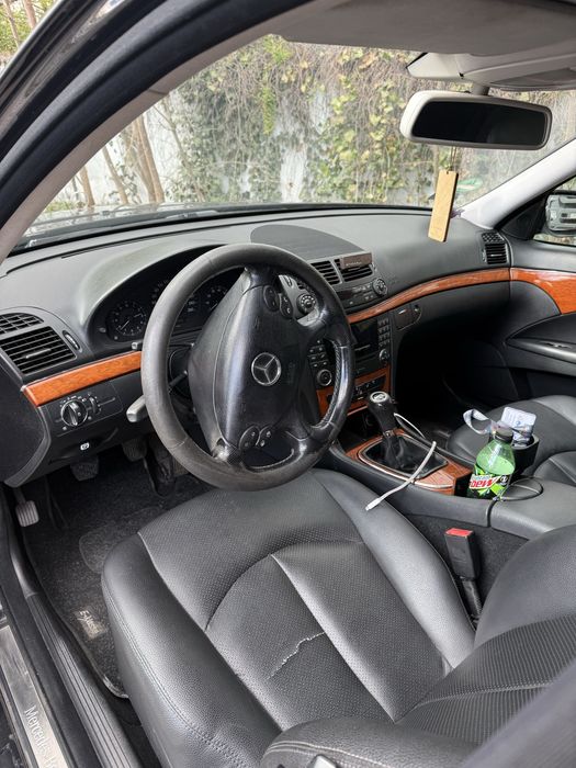 Sprzedam mercedes 211 e280