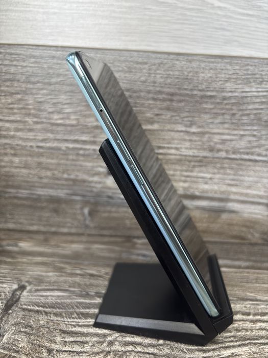 OnePlus CE 2 8/128gb новий