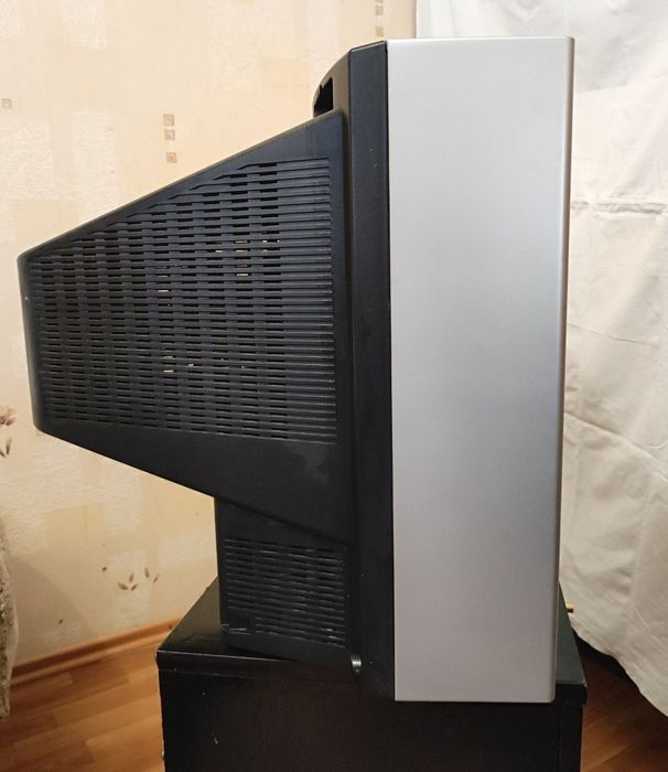 Продам телевізор JVC