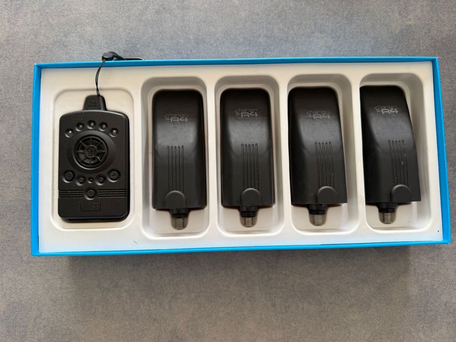 Sugnalizatory brań Siren R4 set 4+1 plus pokrowiec