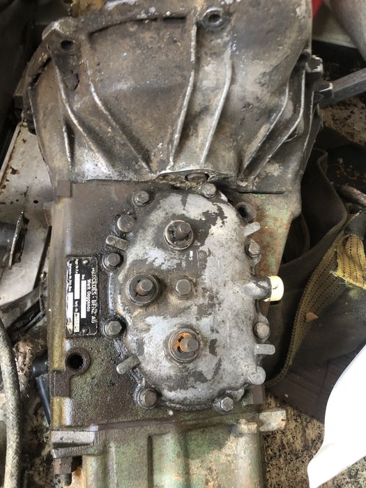 Коробка передач Мерседес 207-410D