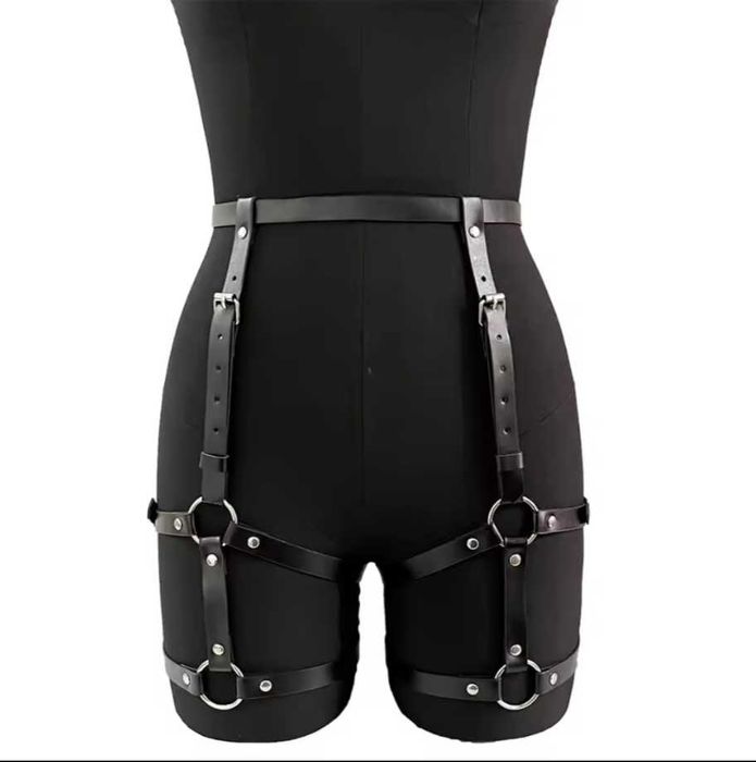 Pas na uda, harness