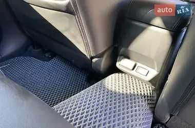 Nissan Leaf 2022 комплектація  BOSE