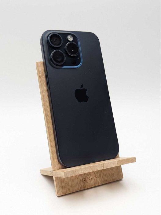 Apple iPhone 15 Pro 256gb / esim