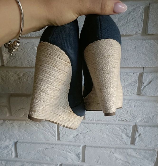 Espadryle na koturnie Koturny Reserved 36