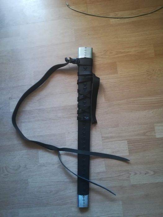 Pochwa na miecz jednoręczny, średniowiecze, rycerz