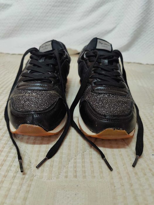 Sapatilhas Pepe Jeans tam. 38 em excelente estado.