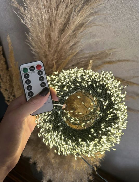 Хвойна лапа теплий колір 50 м мішура на зеленому дроті