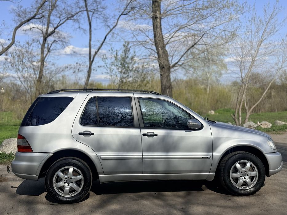 Продам Mercedes-Benz ML 400 2005 4.0 D
