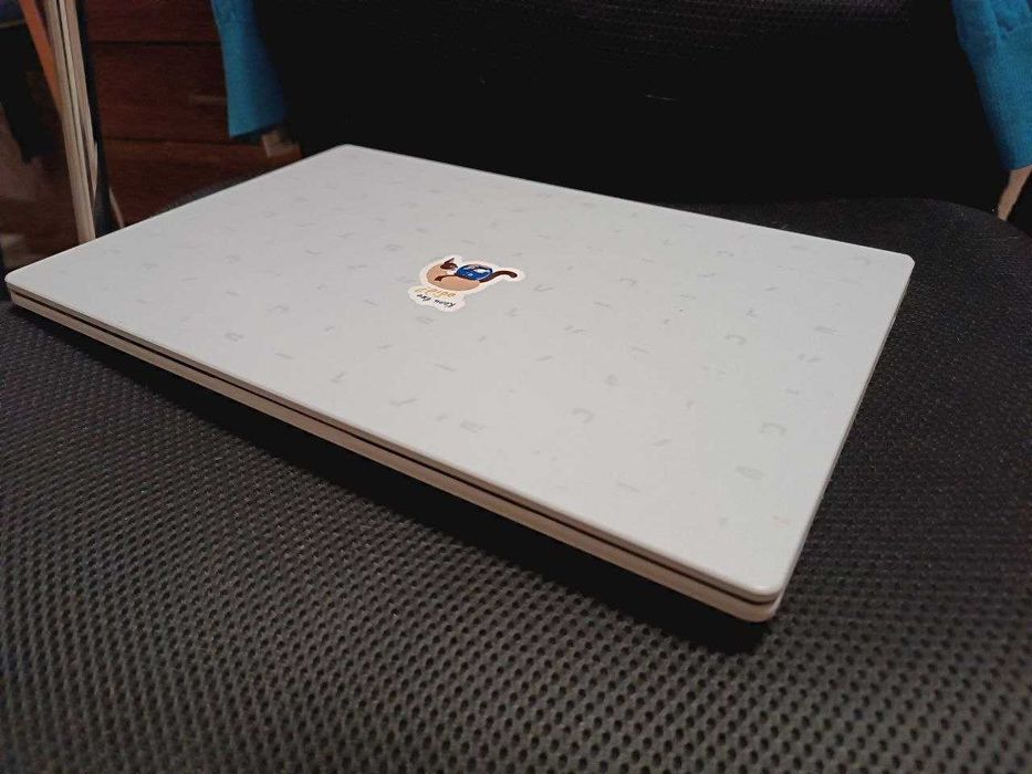 Ноутбук ASUS R429MA