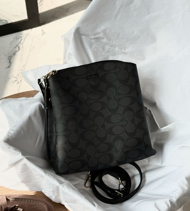 Стильна сумочка tote bag Coach в 4 кольорах