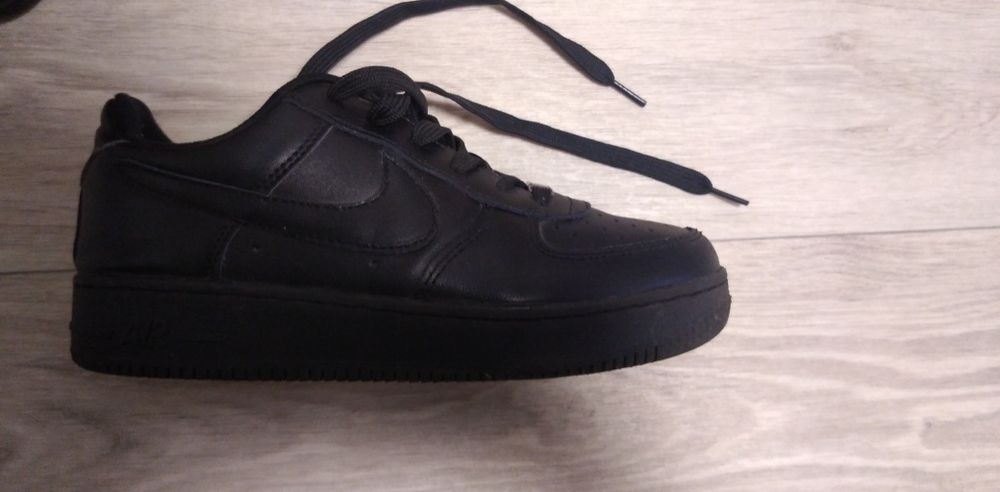 Красовки Nike Air force black