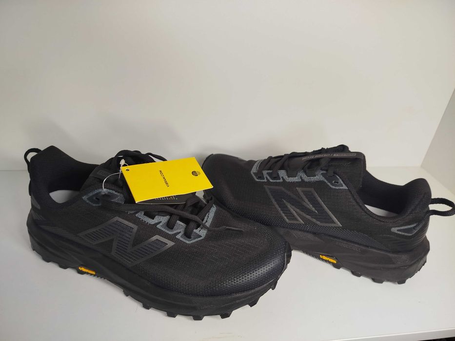 Buty New Balance r.43