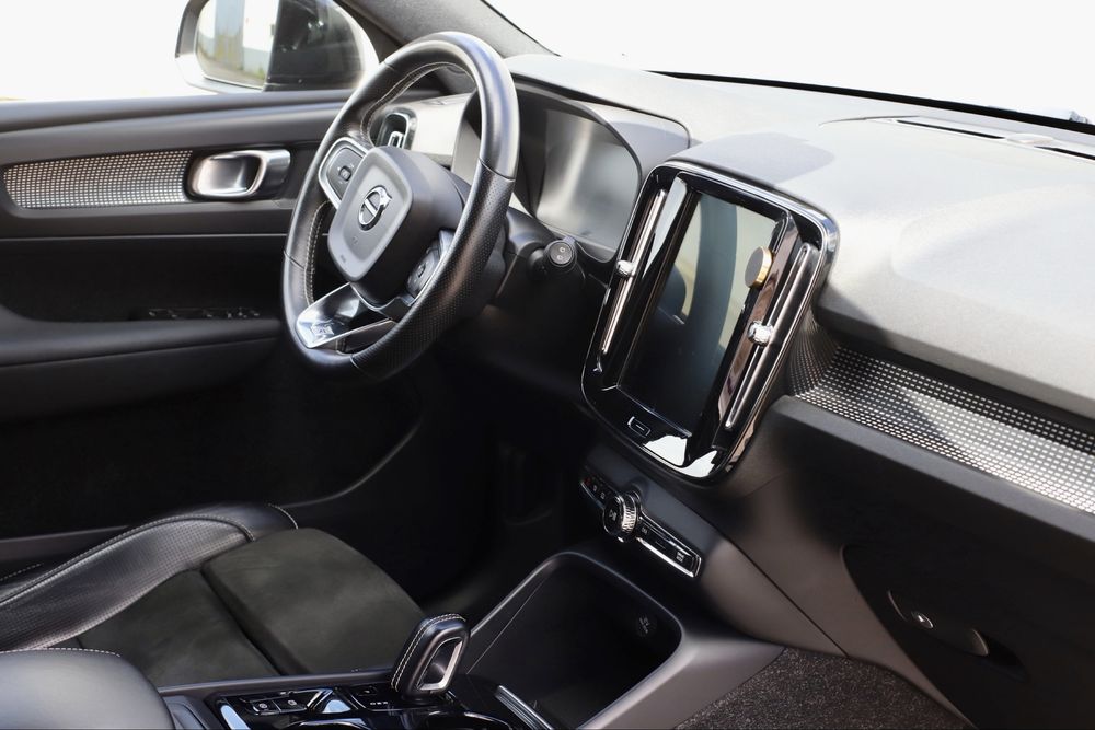 Volvo XC40 R-Design 2.0 Diesel 150 cv | Excelente Estado