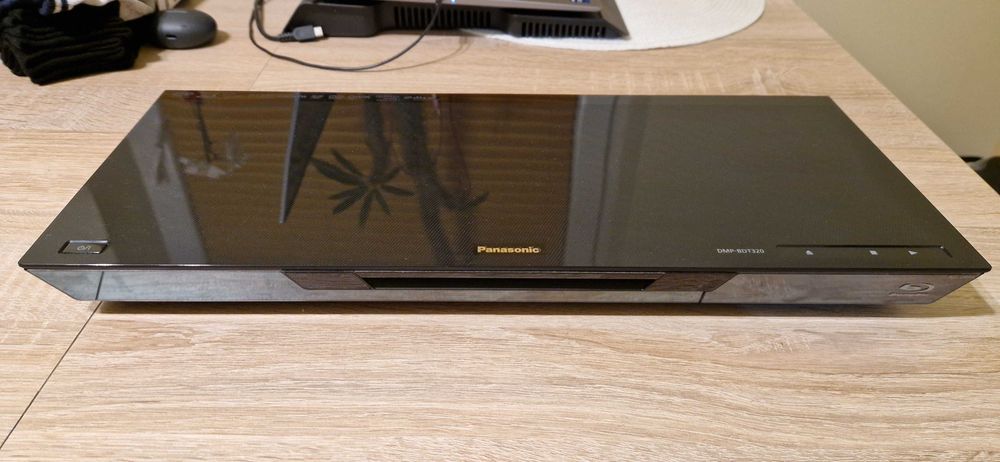 Bluray Panasonic BDT320 - stan jak nowy