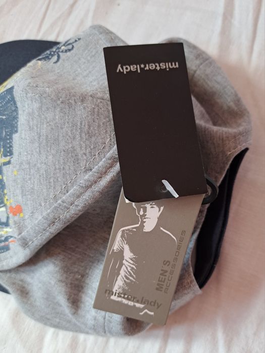 Czapka z daszkiem męska
