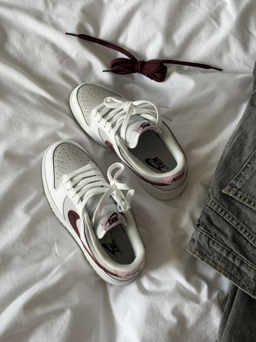 Buty Nike Dunk Low 'Sail Burgundy Crush'