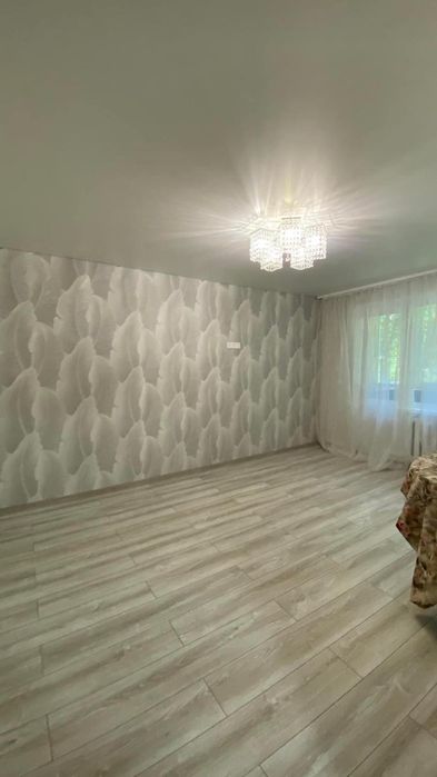 Продається 2-кімнатна квартира в Хмельницькому