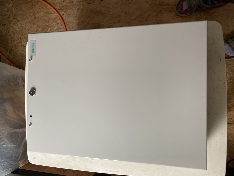 Obudowa Skrzynka Siemens metalowa