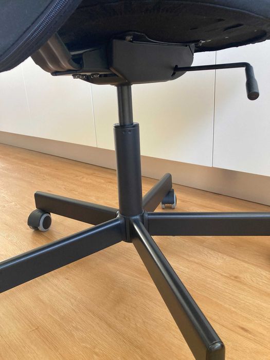 Cadeira de escritório FLINTAN IKEA como nova