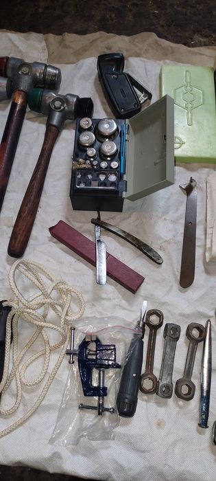 Старі речі ексклюзив ретро вінтаж