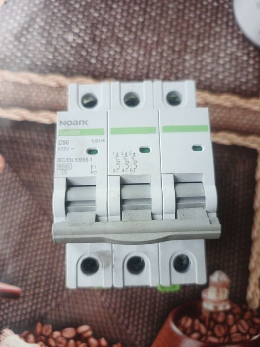 Wyłącznik nadprądowy NOARK C50 3-fazowy