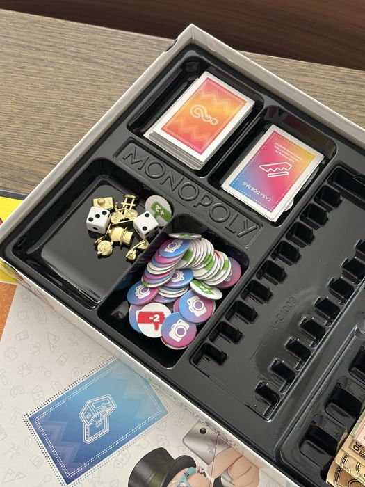 Monopoly for Millenials - jogo de tabuleiro