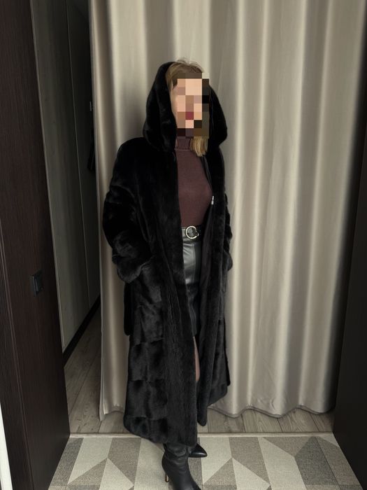 Продам шикарну норкову шубу