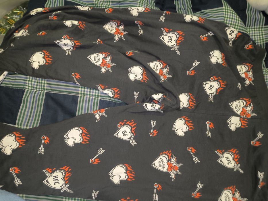 Calças de pijama stranger things hellfire club tamanho XL unisexo