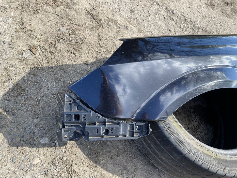 Opel Vectra C lift blotnik lewy przod Z20R