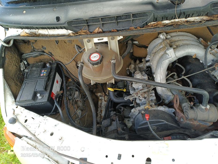 Carrinha Ford Transit teto alto
