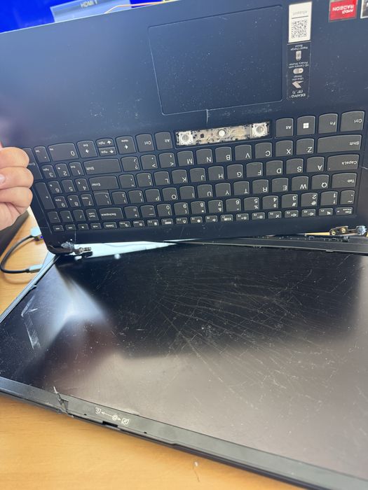 Laptop Lenovo ideaPad 1 15AMN7 | uszkodozny