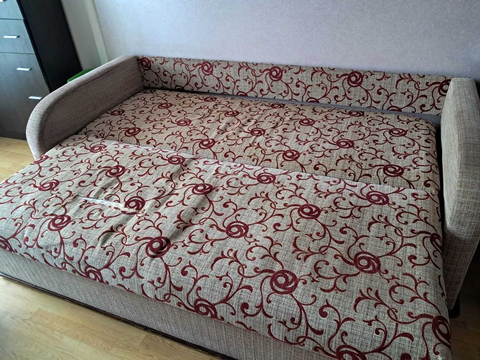 диван безкоштовно