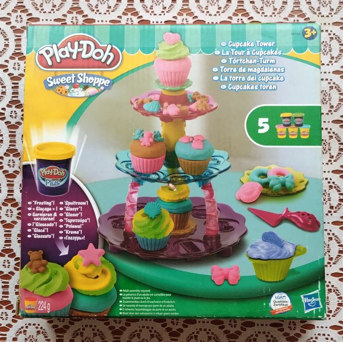 Foremki do ciastoliny Play-doh Babeczkiwa Wieża