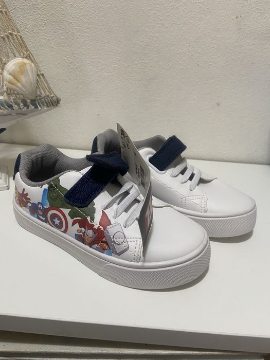 Sapatilhas / tenis marvel  28 NOVAS