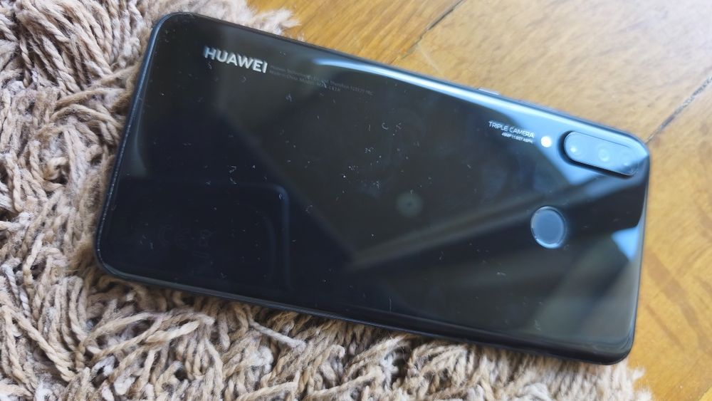 Telemóvel Huawei P30 lite