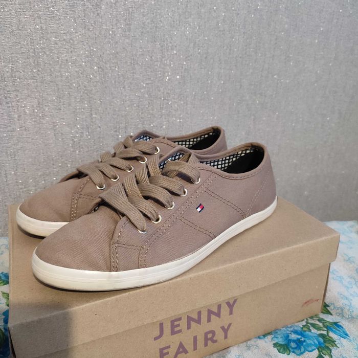 Oryginalne tenisówki Tommy Hilfiger