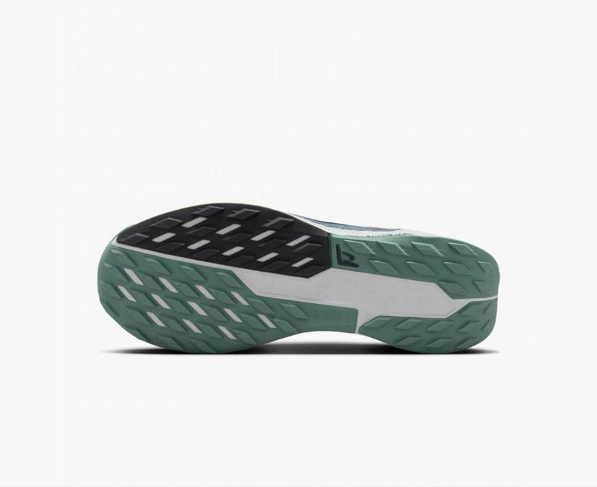 Оригінал Кросівки Nike React Pegasus Trail 5.( 28,5см, 29,5см)