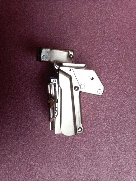 Мебельные петли Hettich - сделано в Германии (угол открывания 165°)