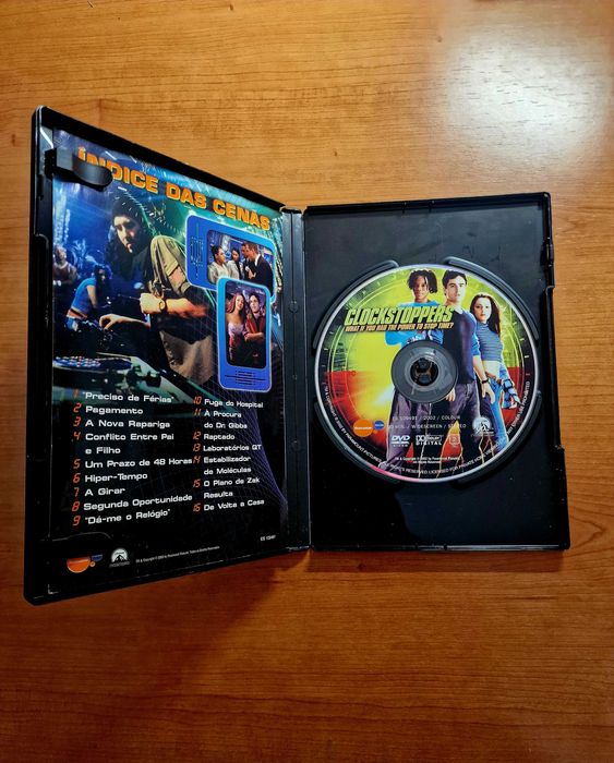 CLOCKSTOPPERS - Paragem no Tempo (Paula Garcés/Jesse Bradford)