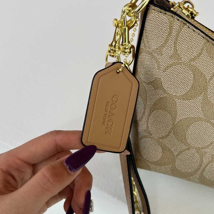 Жіноча сумка COACH Bolso de hombro Teri / Сумка багет Коач / жіноча сумочка Коуч