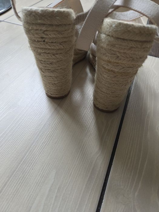 Espadryle na koturnie, sandałki na koturnie HM