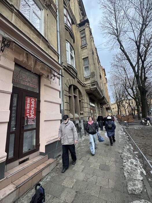 Оренда центр магазин вул.Левицького (р-н вул.І.Франка )