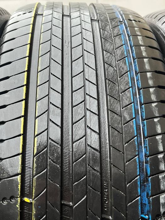 Шины бу 225 45 R 19 Michelin e-primacy 2 лето комплект резина