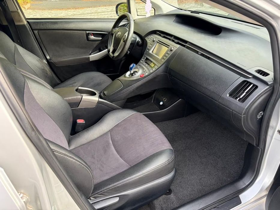 Toyota Prius 2014