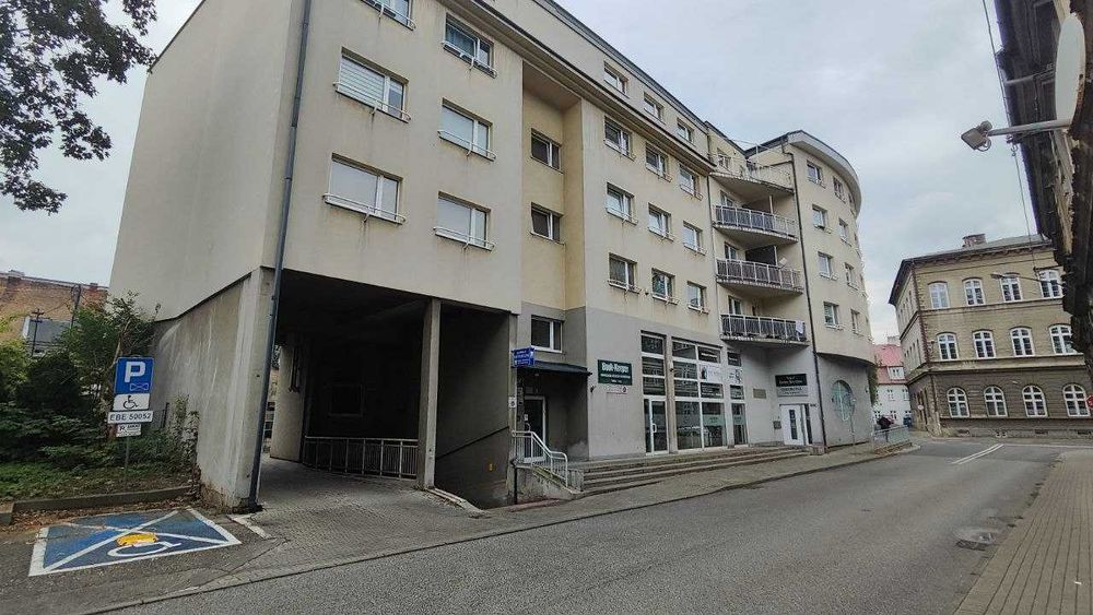 Miejsce postojowe w garażu podziemnym OD ZARAZ – ul. Paderewskiego 4 CENTRUM