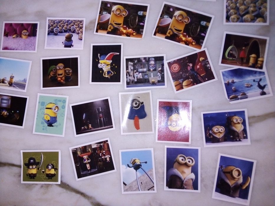 Conjunto de Cromos Minions/Abatons