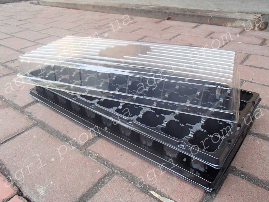 Касета на 50 комірок, з піддоном  Роздріб 34,35грн Гурт 27,48 грн