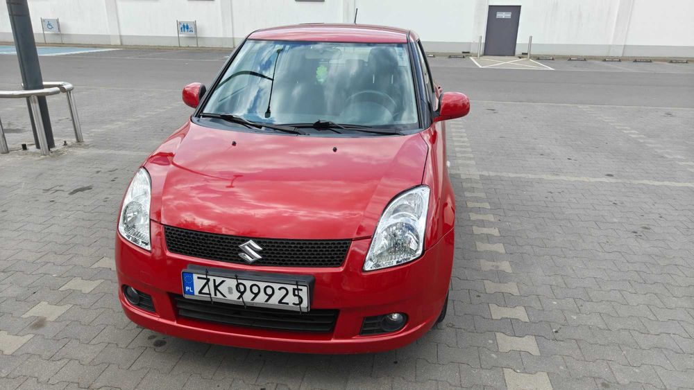 Suzuki Swift 1.3 Benzyna • 2006 • 5 drzwi